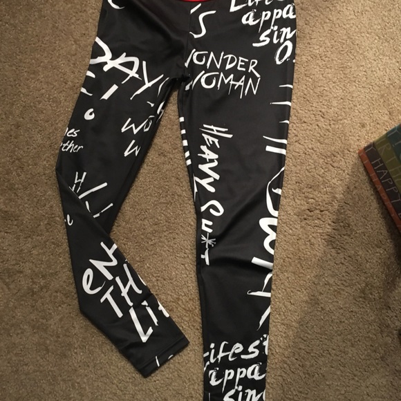 Leggings, size medium. Extra comfy and soft. - Picture 1 of 2